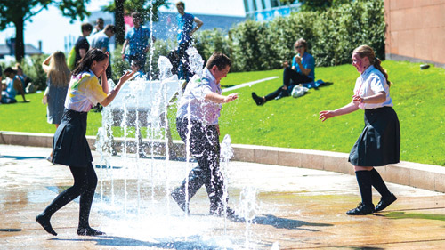 ارتفاع بـ«25 %» في الأيام شديدة الحرارة بعواصم العالم 