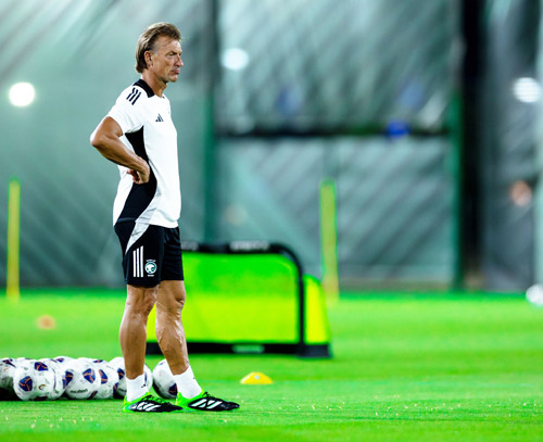  رينارد يتابع التدريبات