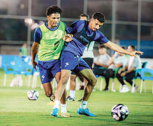 وسط غياب ثلاثي المنتخب وبرنامج علاجي لابن دبكة 