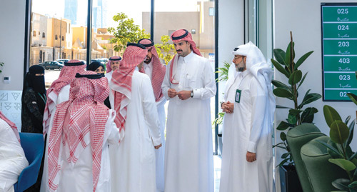 أمين منطقة الرياض يزور قطاعي الشمال والشرق ومكاتب «مدينتي» 