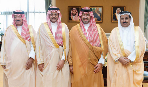 تسلم التقرير السنوي لعام 2024م لمطار الأمير سلطان بن عبدالعزيز الدولي 