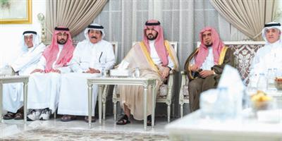 نائب أمير المنطقة الشرقية يعزي أسرة الرميح 