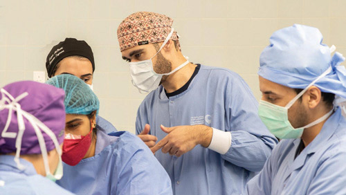 في عملية تجرى لأول مرة في الشرق الأوسط 