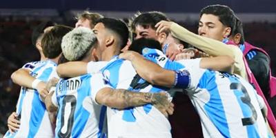 الأرجنتين تتأهل إلى نصف النهائي بفوزها على المكسيك 