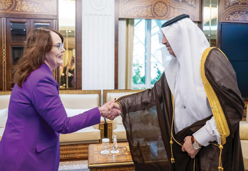 ابن عياف يستقبل القائم بالأعمال في السفارة الأمريكية 