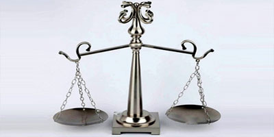 مراجعة الأنظمة الخاصة بالأوقاف بشكل دوري لحمايتها من الاعتداءات 