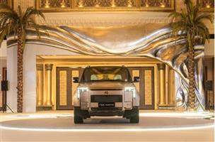 ROX تطلق سيارتها الرائدة الجديدة ADAMAS SUV من أبوظبي 