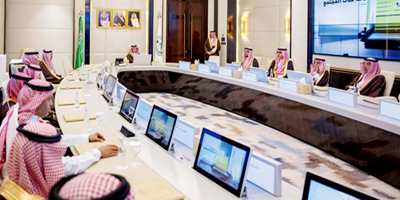 الأمير عبدالعزيز بن سعود يدشن وحدة الأورام المتنقلة التابعة للخدمات الطبية بالداخلية 