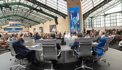 وزير الاستثمار يستعرض ما حققته المملكة من تقدم ويؤكد: 