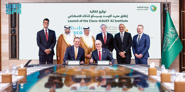 بحضور وزير الطاقة 