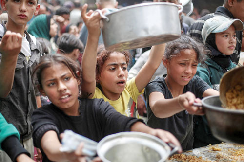 «يونيسف»: أكثر من مليون طفل في غزة بحاجة للماء والغذاء 