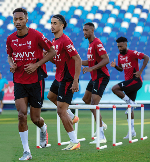 الزعيم العالمي قبل النجمة 