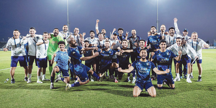 العلا ثابت في الصدارة