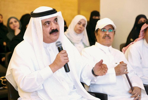 الأمين العام لمركز الملك عبد العزيز للتواصل الحضاري د. عبد الله الفوزان