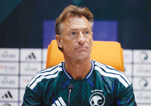 رينارد يتحدث اليوم عن وديّة الجزائر غدا 