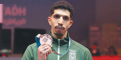 العميري يحرز برونزية المبارزة 