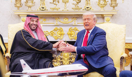 سمو ولي العهد والرئيس الأمريكي يوقعان اتفاقية الدفاع الاستراتيجية