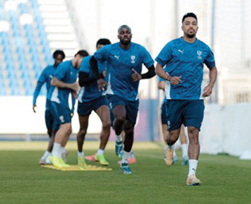  جانب من مران الهلال أمس