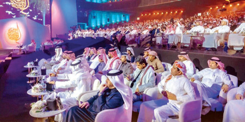 حضور جماهيري عربي لبرنامج «شاعر الراية» 