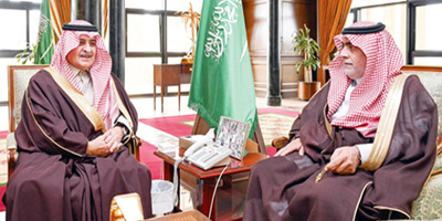 أمير تبوك يطّلع على تقرير عن سير العملية التعليمية بالمنطقة 