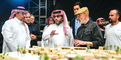 آل الشيخ تابع تحضيرات فيلم «خالد بن الوليد» 