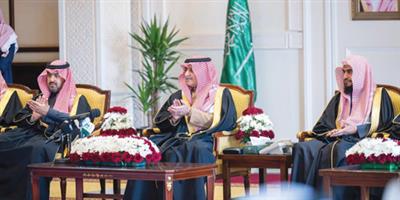 أمير منطقة تبوك يكرم الفائزين بجائزة «تبوك للعمل التطوعي» في دورتها الثانية 