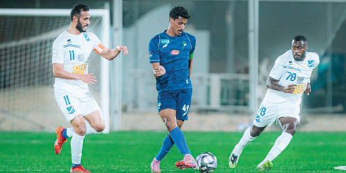 الفتح يكسب التضامن الكويتي 