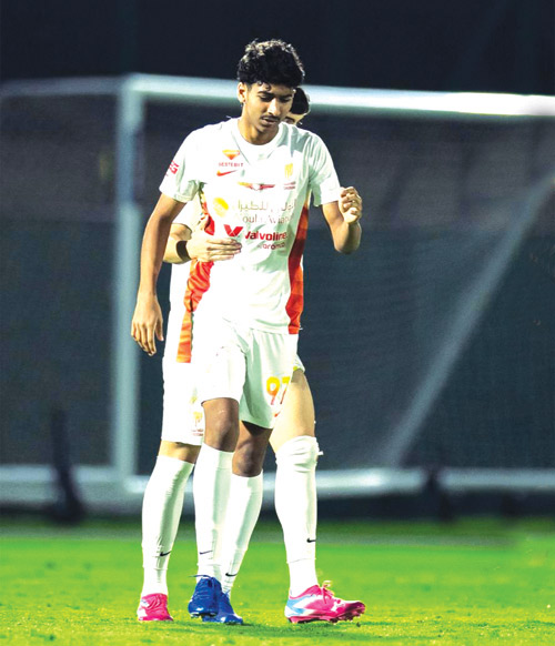 القادسية يفوز على الظفرة الإماراتي 