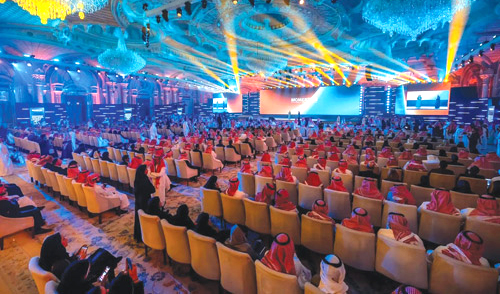  من الجلسات الحوارية خلال مؤتمر التمويل التنموي