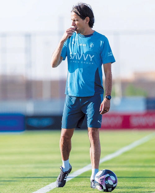  إنزاغي أراح اللاعبين وطلب إضافة مباراة ودية