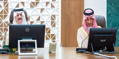 أمير المنطقة الشرقية يترأس اجتماع التنمية السياحية 