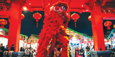 «بوليفارد وورلد».. رحلة عالمية لأكثر من 130 عرضًا يوميًا 