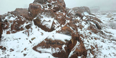 تساقط الثلوج على مرتفعات تروجينا 