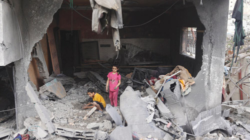 إسرائيل تقصف وسط وشرقي غزة 