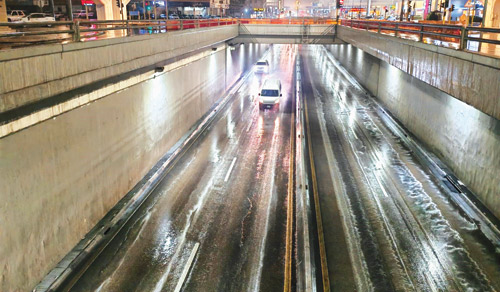 مركز قيادة متنقل لإدارة الحالات ميدانياً 