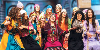 نجوم «عرس مطنطن» لـ«الجزيرة»: «موسم الرياض» منصة تعيد وهج المسرح السوري 