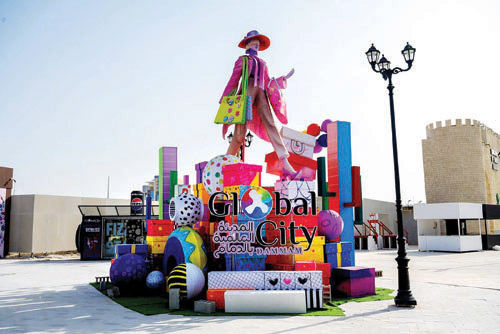 ثقافات الشعوب تجتمع في «المدينة العالمية» بالدمام 