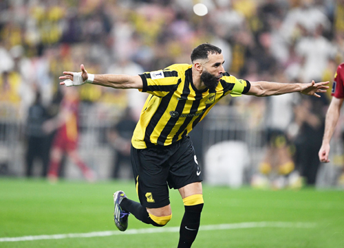 بهدف لبنزيما..الاتحاد يجدد آماله في نخبة آسيا 