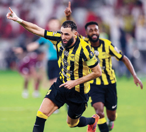 يتجهز لمباراة الشباب السبت 