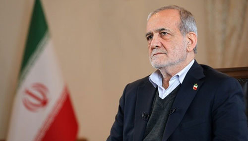بزشكيان: إيران تواجه حرباً شاملة من أمريكا وأوروبا وإسرائيل 