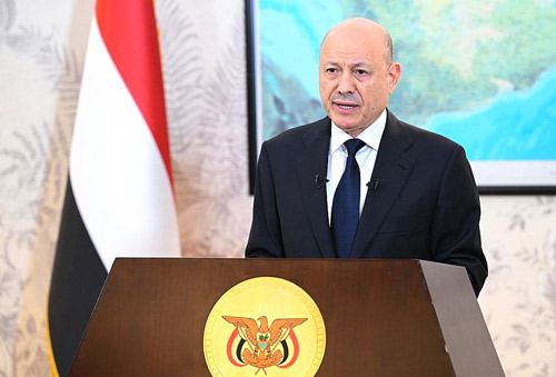 رئيس مجلس القيادة اليمني يلغي اتفاقية الدفاع المشترك مع دولة الإمارات 