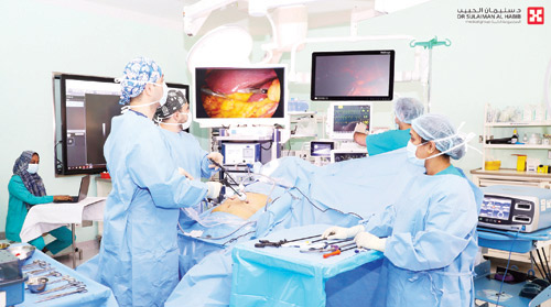 تجاوز وزنه «265» كجم وكتلة جسمه «90» 