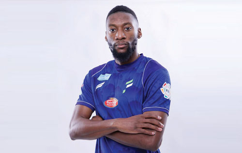  إيكامبي يغادر الفتح