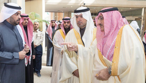 الحقيل يزور أمانة الأحساء.. ويؤكد أهمية المشاريع البلدية في تنمية المدن 