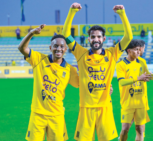 يسعى العروبة للضغط على المتصدر والوصيف