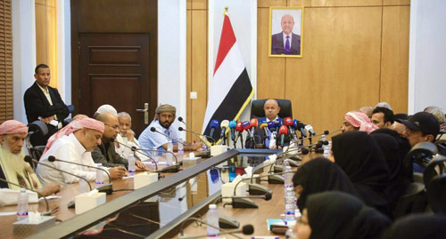 الرئيس اليمني يكلف الزنداني بتشكيل حكومة جديدة.. وأمريكا تعاقب من يمول الحوثي 