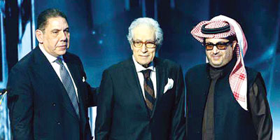 «JOY AWARDS».. سحر ومتعة 