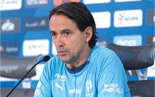 أبدى عدم رضاه عن الأداء والنتيجة.. إنزاغي: 