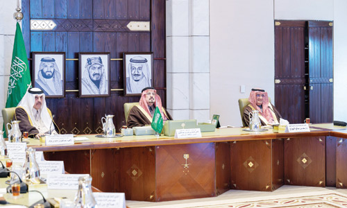  سموه خلال الاجتماع