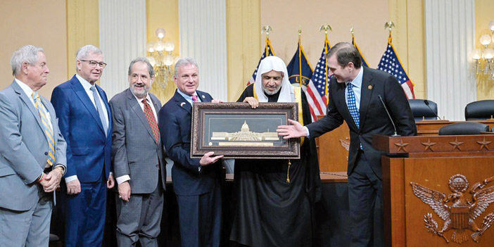 تقديرًا لجهود الرابطة في مكافحة الكراهية 